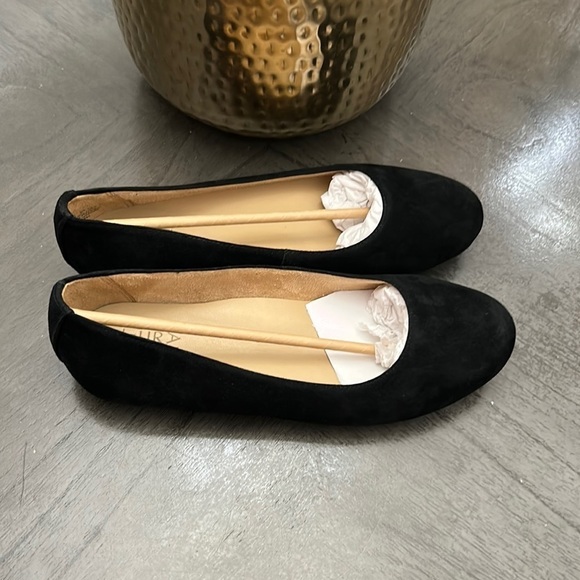 Naturalizer Maxwell Ballet Flat - Picture 5 of 13